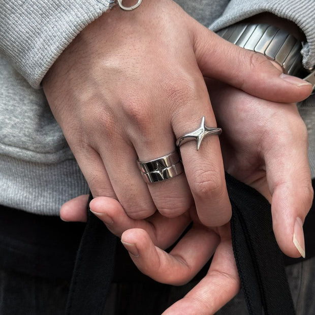 KAMI STYLE STAR RING