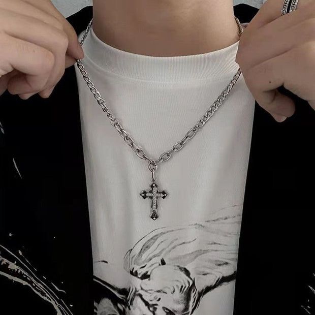 KAMI STYLE CROSS CHAIN NECKLACE - STREETS OF KAMI