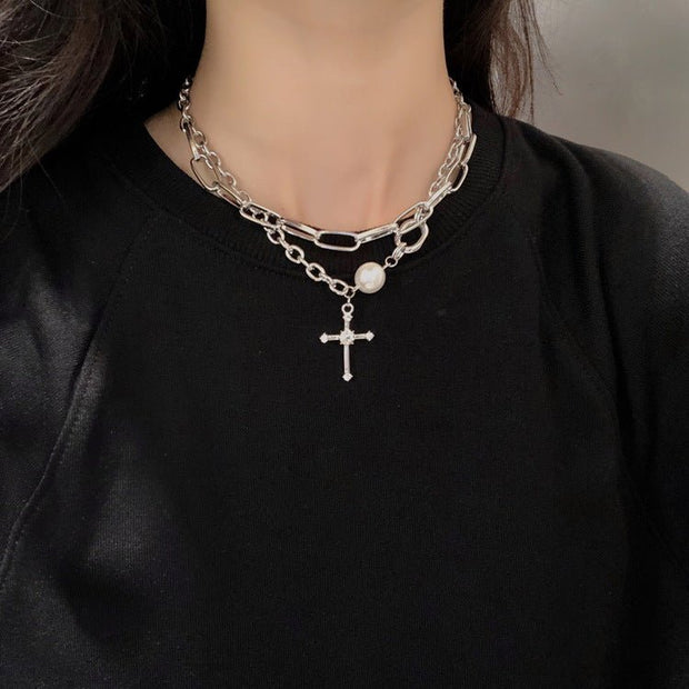 KAMI STYLE CROSS NECKLACE - STREETS OF KAMI