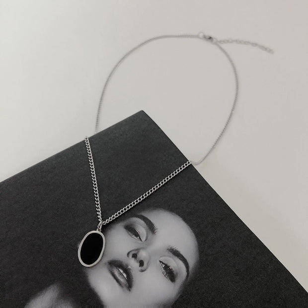 KAMI STYLE OVAL NECKLACE - STREETS OF KAMI